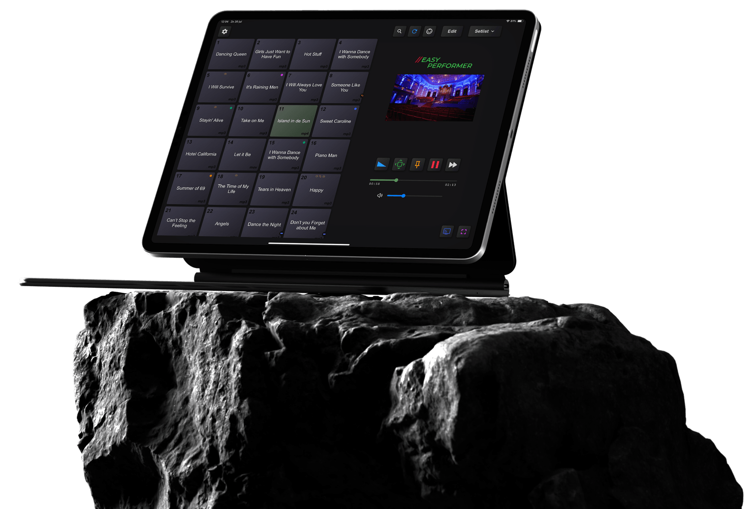 EasyPerformer app on an iPad with audio, video and lyrics pads in a setlist